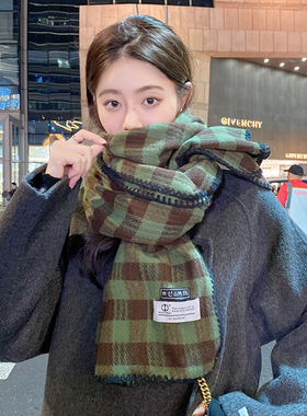 围巾女冬季复古仿羊绒格子披肩