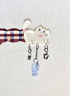 「小猫钓鱼」独特红蓝格纹亚克力猫咪发夹蓝色小鱼吊坠发饰侧边夹