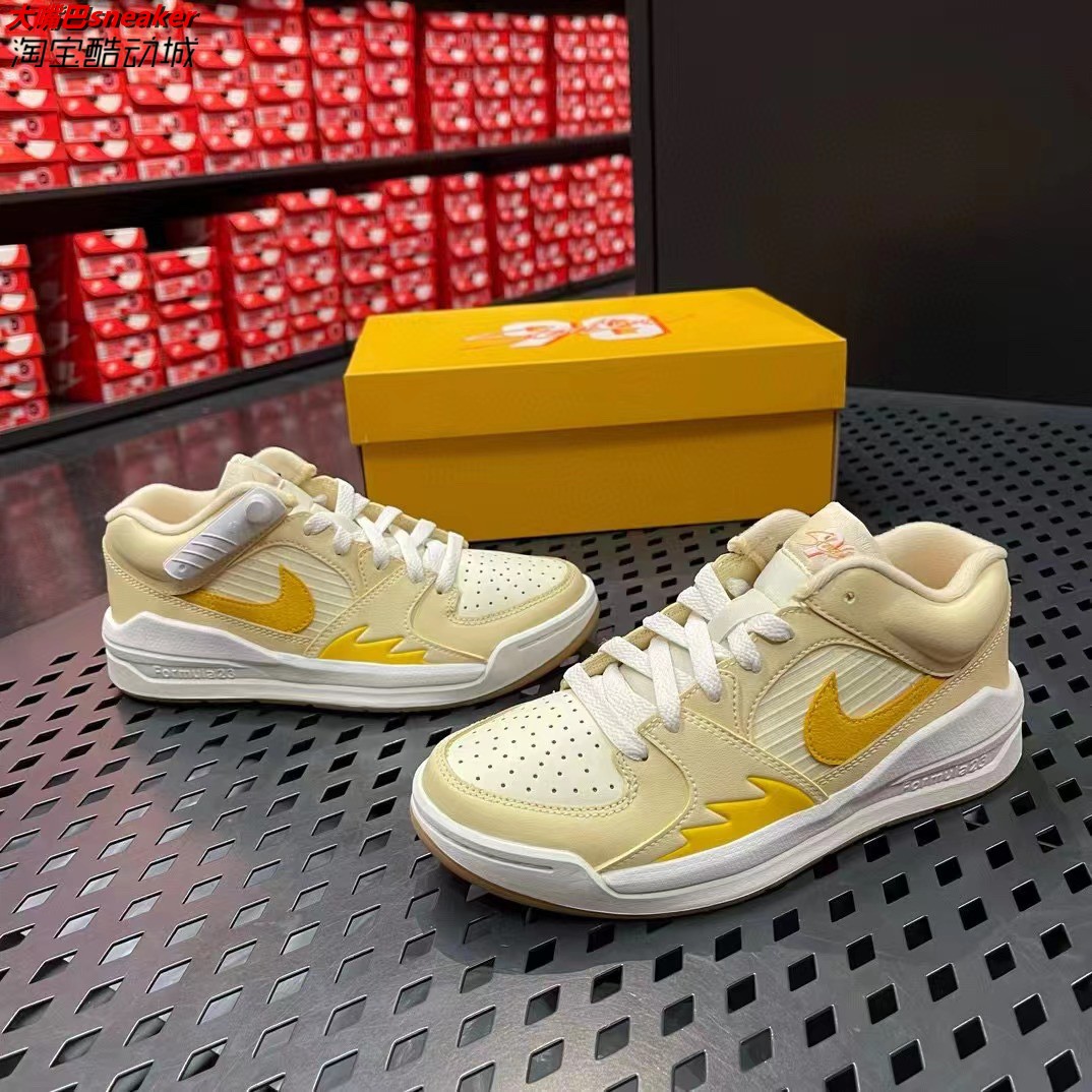 NIKE/耐克 JORDAN STADIUM 90女子AJ运动休闲复古板鞋FN0584-200 - 图1