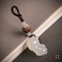 Natural agate jade medullary jade Jade Hospitality and Keys Buckle Upscale Car Key Chain Pendant Creative Gift Men and Men