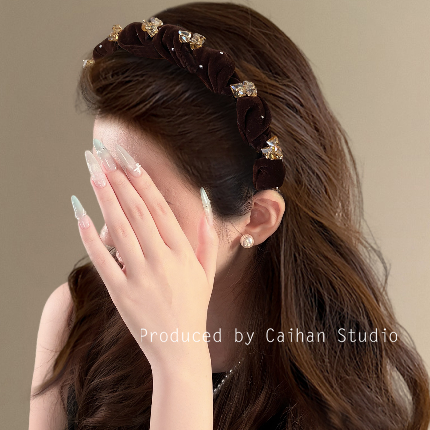 茶棕慕斯~复古丝绒仿水晶发箍高级感轻奢满天星带齿头箍旅行发卡,淘宝优惠券,粉丝福利购,淘宝优惠卷