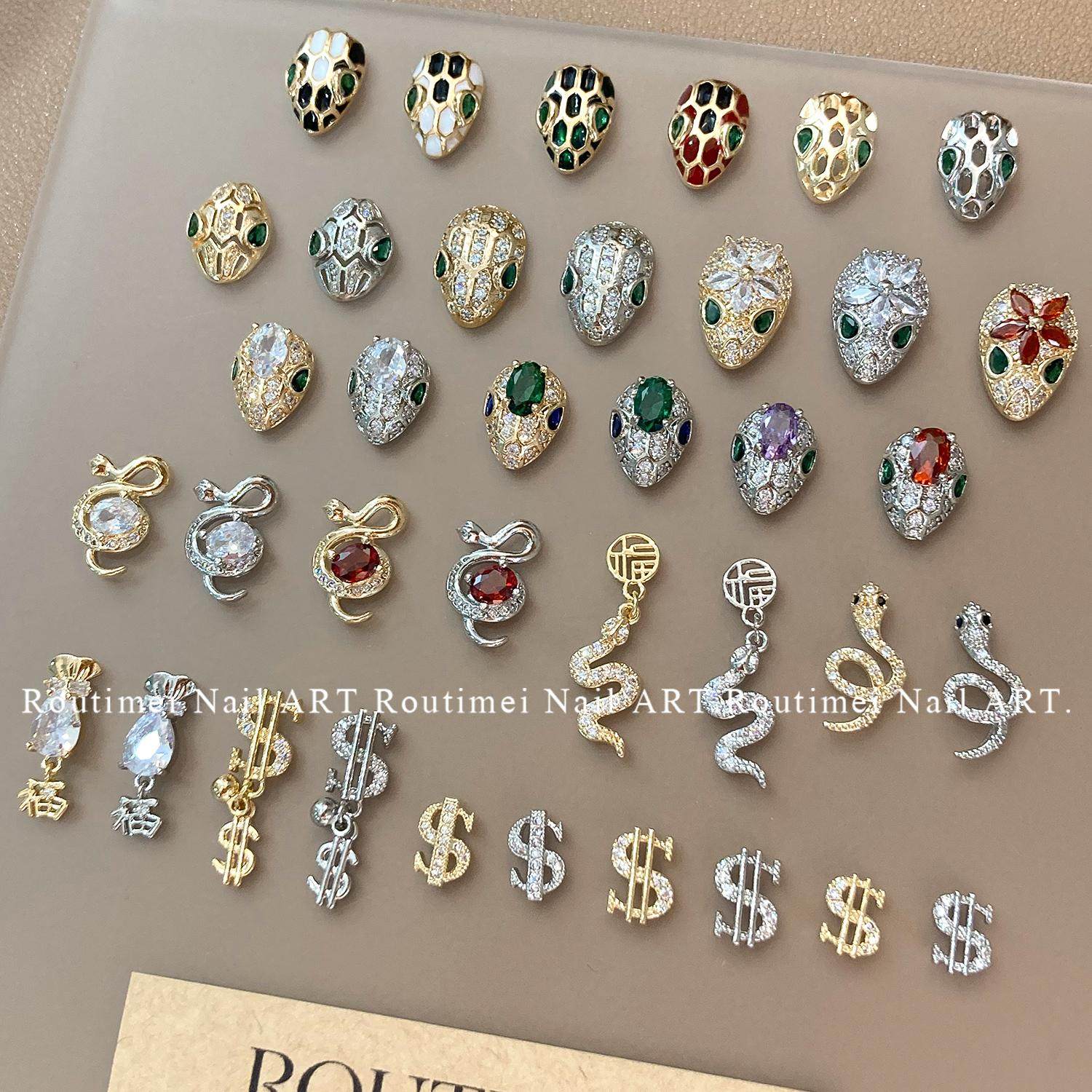 新款美甲锆石蛇形系列饰品爆款骷髅蛇形头钱币吊坠细闪美甲饰品,淘宝优惠券,粉丝福利购,淘宝优惠卷