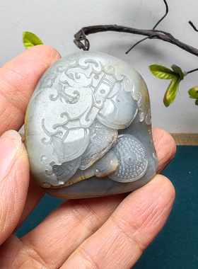 新疆和田玉籽玉原石青花墨玉仿古龙螭龙锦灰堆手把件男女龙行天下