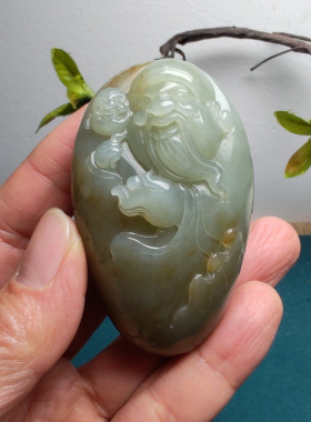 新疆和田玉且末糖青白玉财神童子蝙蝠手把件油润男女国风招财进宝