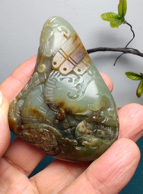 新疆和田玉籽玉秋梨皮锦灰堆手把件细腻油润高档男女国风龙凤呈祥