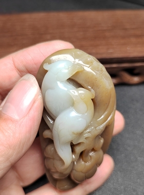 新疆和田玉且末青白糖玉喜鹊柿子手把玩件男女款式玉石双喜临门