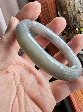 烟灰飘花和田玉手镯57mm送证书