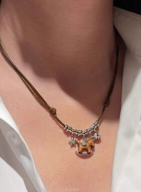 秋冬韩系皮绳小马吊坠项链2026