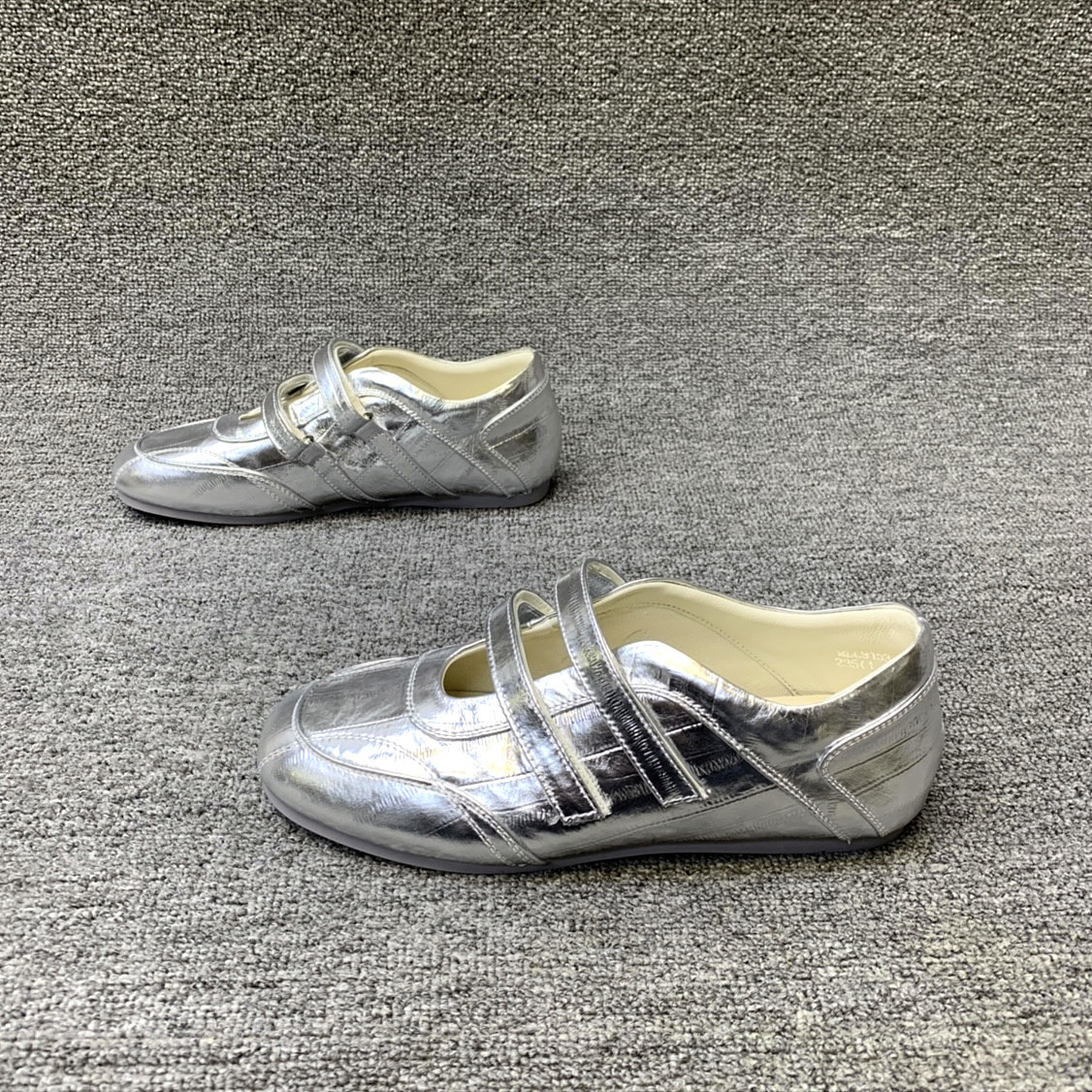 欧洲站女鞋2026春季新款欧货真皮磨砂皮平底浅口玛丽珍鞋单鞋女潮,淘宝优惠券,粉丝福利购,淘宝优惠卷