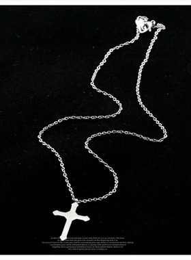 迷你简约钛钢十字架项链女 韩版百搭锁骨链时尚吊坠 永不掉色礼物