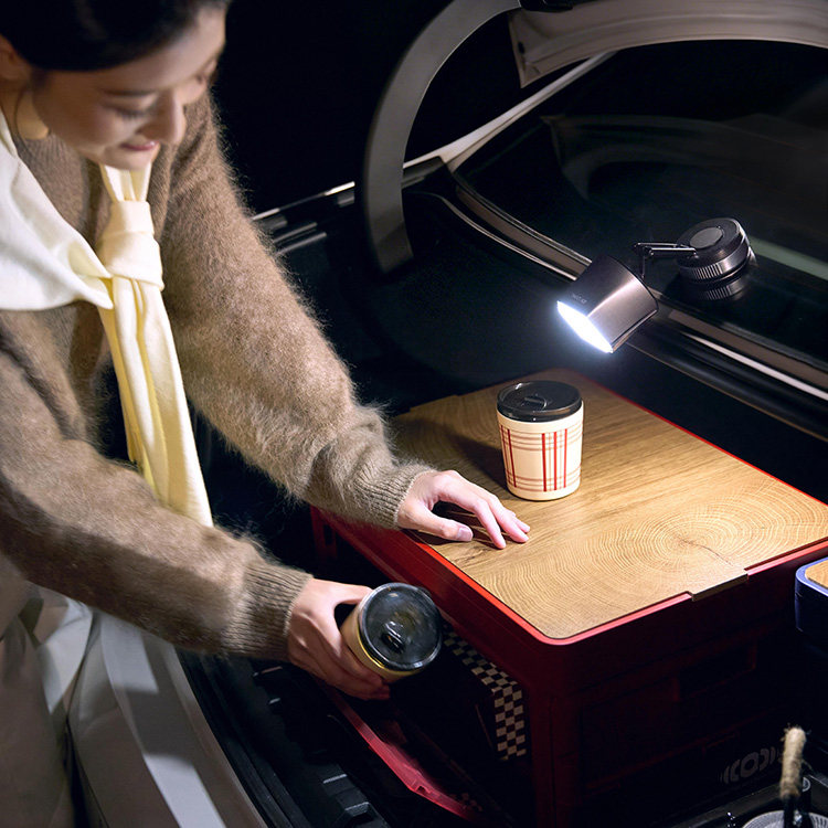 BMW/宝马多功能护眼LED车顶灯后备箱照明灯阅读灯磁吸手机支架,淘宝优惠券,粉丝福利购,淘宝优惠卷