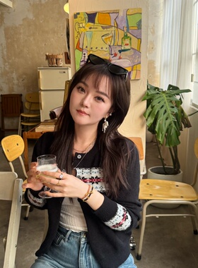 复古小众爱心闪甜仙百搭新年夸张叠戴钛钢手链