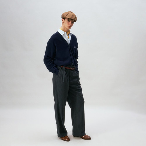化学制品 俱乐部V领薄针织开衫  K1_NVY_KNIT - 图0