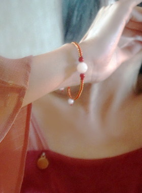 一qie鬼祟、远离千里天然和田玉