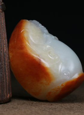 白玉籽料苏工貔貅手把件