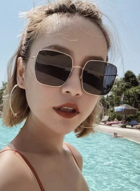 太阳镜方形浅色2020年透明黄