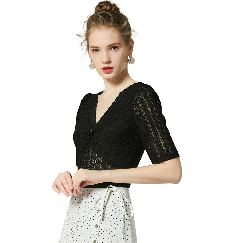洋气低领蕾丝女2020新款设计感小衫 沫加蕾丝衫/雪纺衫