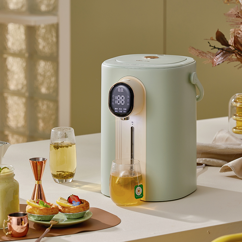  小熊电器电热水壶