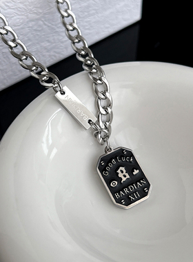 轻奢高级感个性冷淡风吊坠项链