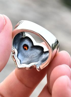 石榴石心形盾牌朋克风纯银戒指