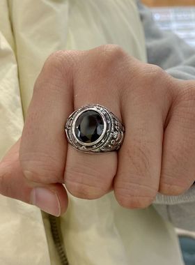 男复古朋克小众款镶嵌大颗黑玛瑙戒面鹰牌纪念章925纯银泰银戒指