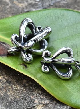 泰国进口男女小众哥特鸢尾十字花造型泰银吊坠925纯银情侣款挂件