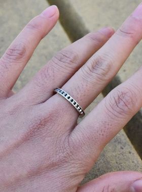 男女复古朋克铆钉简约泰银戒指