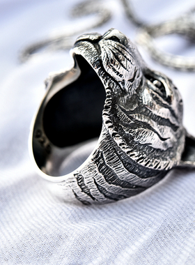 泰国男士朋克风立体森林纯银戒指