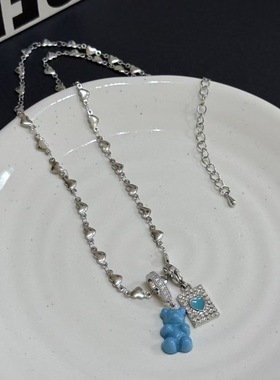 蓝色滴釉小熊爱心吊牌吊坠锁爱心链项链女小众甜酷气质百搭锁骨链