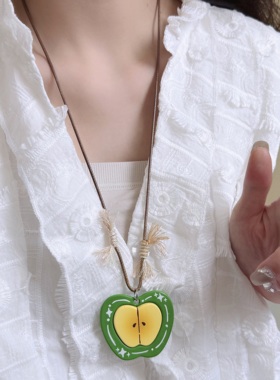 一颗大苹果吊坠长款编织绳项链女小众个性设计感甜酷百搭毛衣链