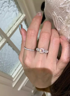 小红书同款粉色锆石方糖戒指简约小众时尚叠戴排钻可调节指环