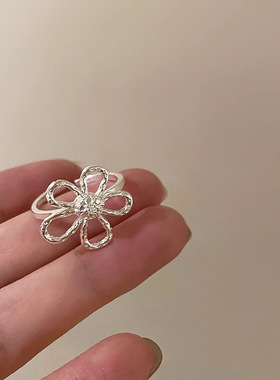 简约镂空花朵合金戒指女小众设计感开口可调节时尚百搭叠戴食指环