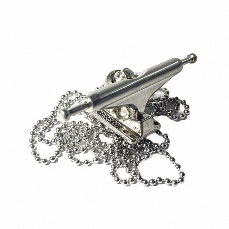 滑板小饰品Independent项链筛子小挂件开瓶器垫片胸针帽子 - 图2