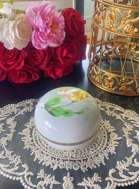 西洋古董 herend匈牙利产赫伦 全手绘黄色水仙带盖首饰盒 现货