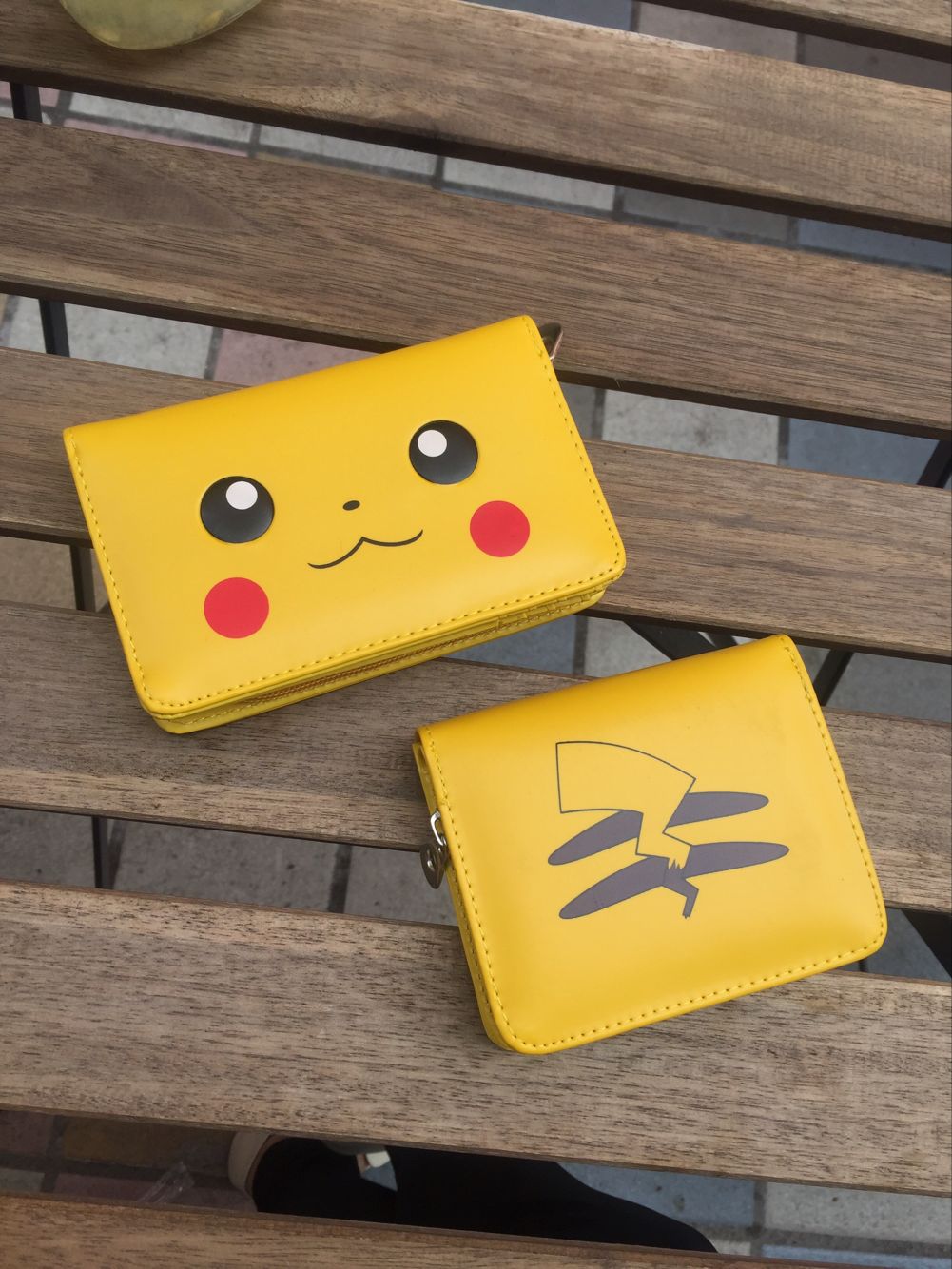 Primary and secondary school students short cartoon wallet men and women anime children cute Pikachu tide leather clip coin purse free shipping