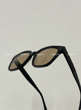 字母大方框拼色素颜镜墨镜