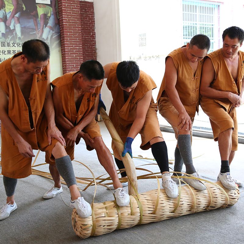 黑茶湖南安化白沙溪2013年千两茶36kg送茶衣茶座茶叶花卷9年老茶 - 图3