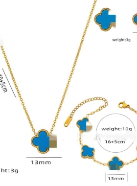 跨境爆款幸运四叶草项链耳钉手链三件套装百搭不掉色轻奢小众