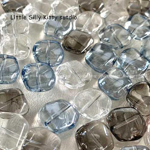 【小冰块】冰冰透透不规则玻璃散珠diy手工串珠手链项链饰品配件 - 图1