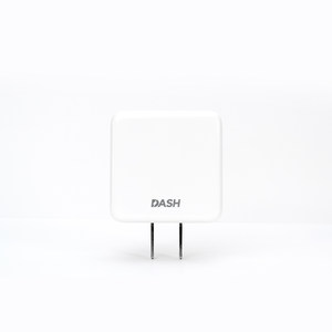 一加DASH 20W闪充电源适配器