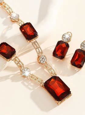 网红女晚宴礼服舞台配饰合金四件套项链耳环套装爆款套装个性装饰