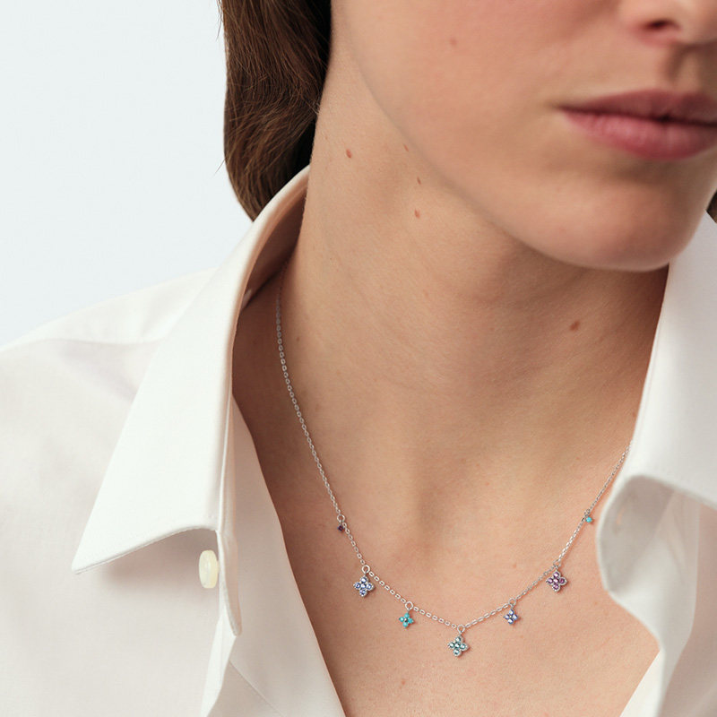 AGATHA/瑷嘉莎幸运四叶花迷你项链彩色宝石法式圣诞礼物