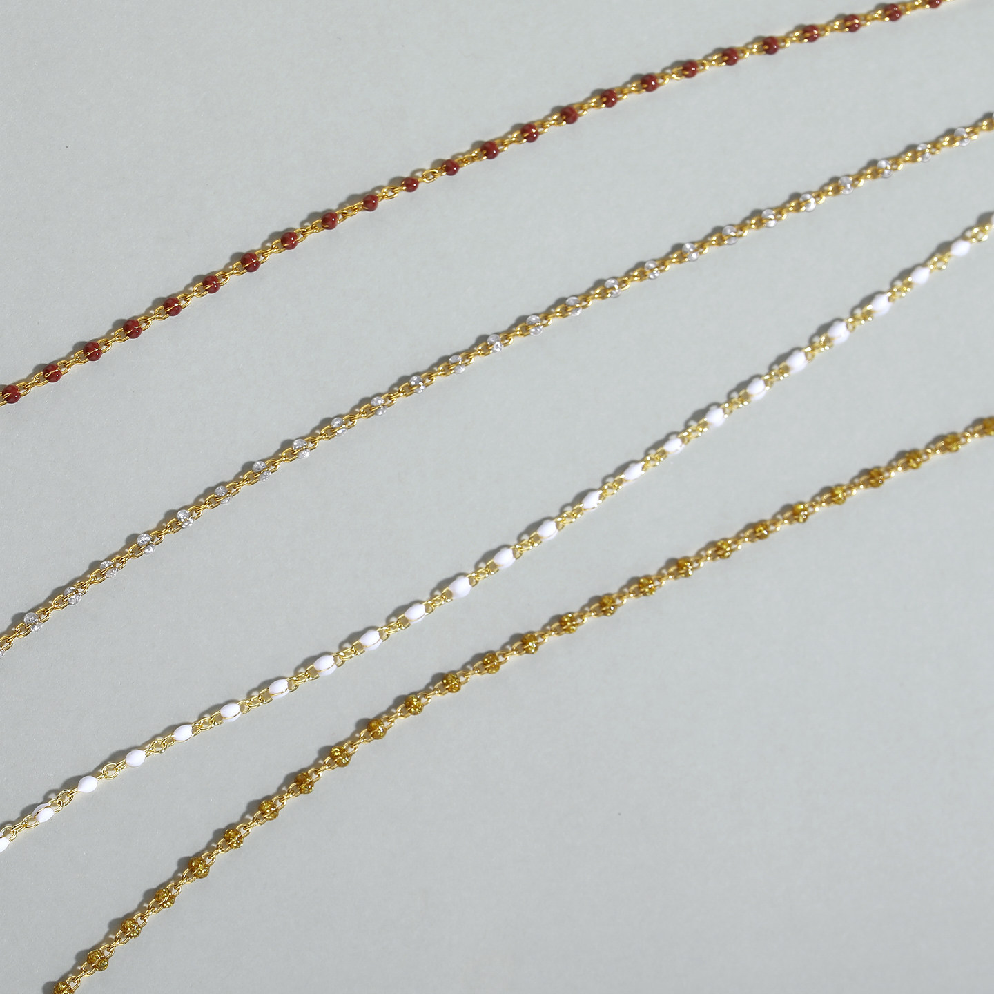 AGATHA/瑷嘉莎个性化定制系列小珠珠法式项链锁骨链轻奢圣诞礼物