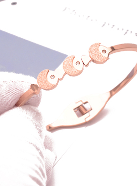 铜钱小鱼戒指  韩版玫瑰金钛钢戒指食指环百搭款不褪色女 套装