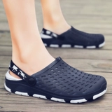 Модные тапочки в стиле Crocs на платформе, пляжные ультрамягкие дышащие мюли, увеличивают рост на 2022 см, мягкая подошва, подходят для носки на улице