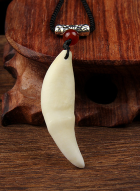 盈月真黑狗牙齿项链本命年饰品