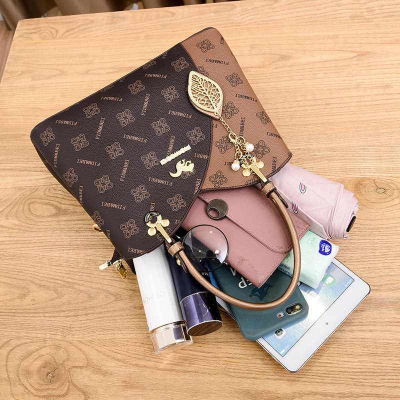 2023新款女士高级感大容量手提包 韩慕妮女士包袋