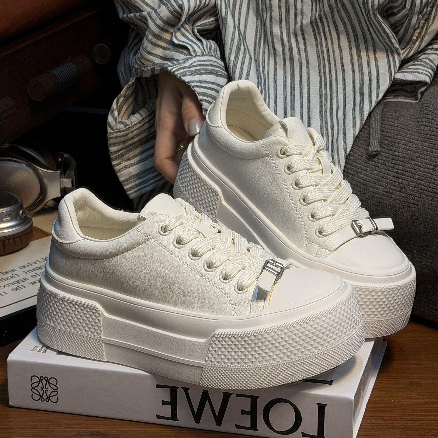 欧货真皮做旧大头面包鞋女厚底松糕小白鞋百搭小个子增高休闲板鞋,淘宝优惠券,粉丝福利购,淘宝优惠卷