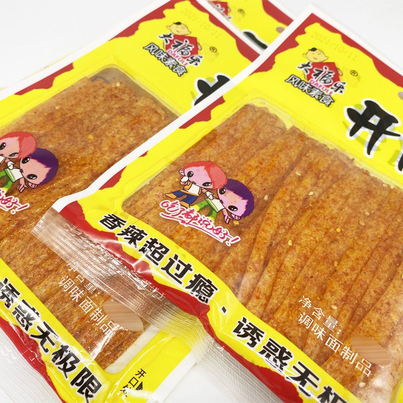 大福乐开胃丝72g袋辣条丝辣片卷素食面筋大包装怀旧网红零食小吃 - 图0