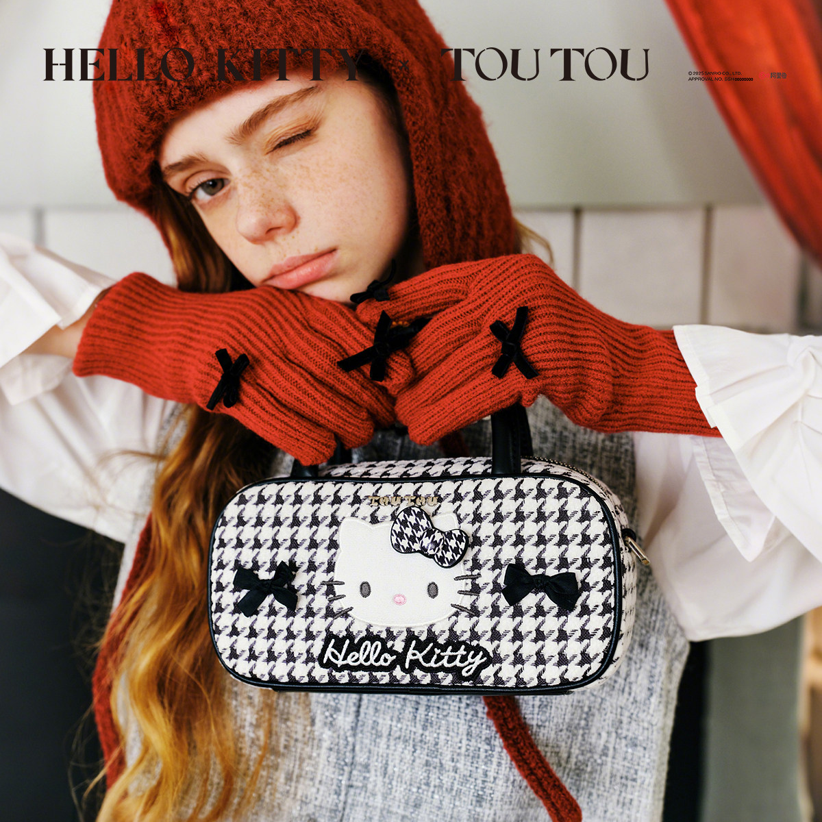 Hellokitty千金系列TOUTOU凯蒂猫千鸟格波士顿保龄球包生日礼物女,淘宝优惠券,粉丝福利购,淘宝优惠卷
